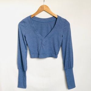 Y2K CROPPED Top Size S Long Sleeve V-Neck Elongated Sleeve Cuff